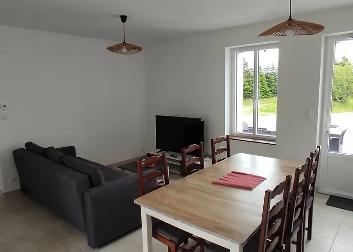 Le Domaine De Saint-michel Maison De 2 à 8 Personnes Hébergement de vacances