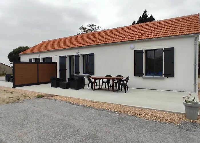 Hébergement de vacances Le Domaine De Saint-michel Maison De 2 à 8 Personnes Commequiers